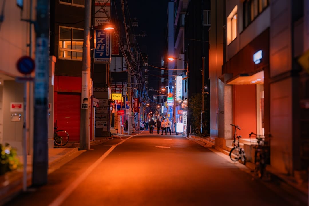 《子夜归》徐凯是干什么的？